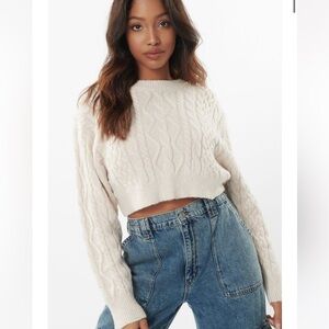GARAGE | Crewneck cable knit cropped sweater